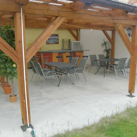 Gasthuis Cizku U Trebone