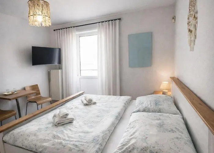 Cizku U Trebone 3*